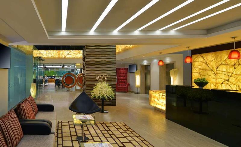 Home2 Suites By Hilton Indianapolis Airport Exterior foto